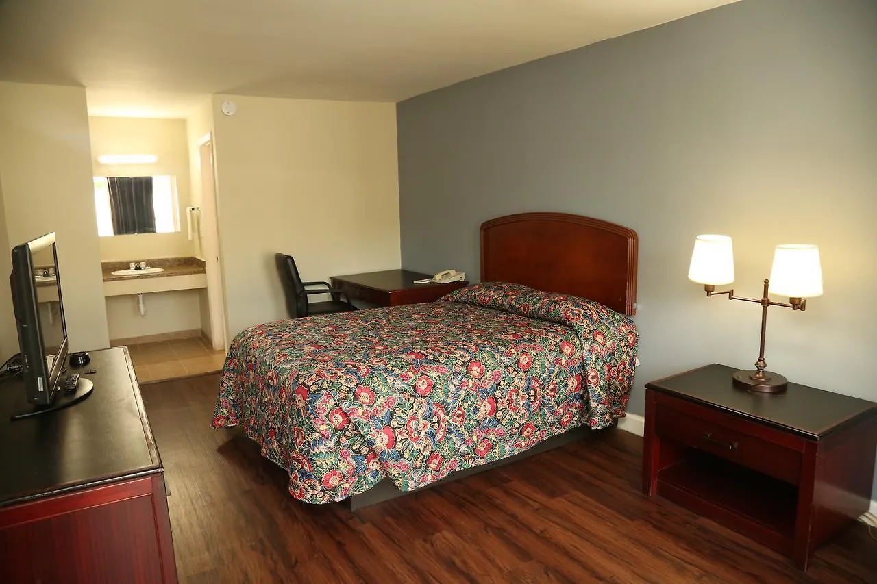 Economy Inn - Charlotte United States