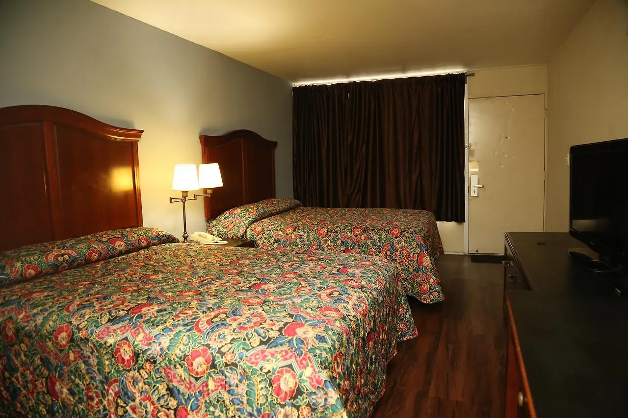 Economy Inn - Charlotte 2*,  United States