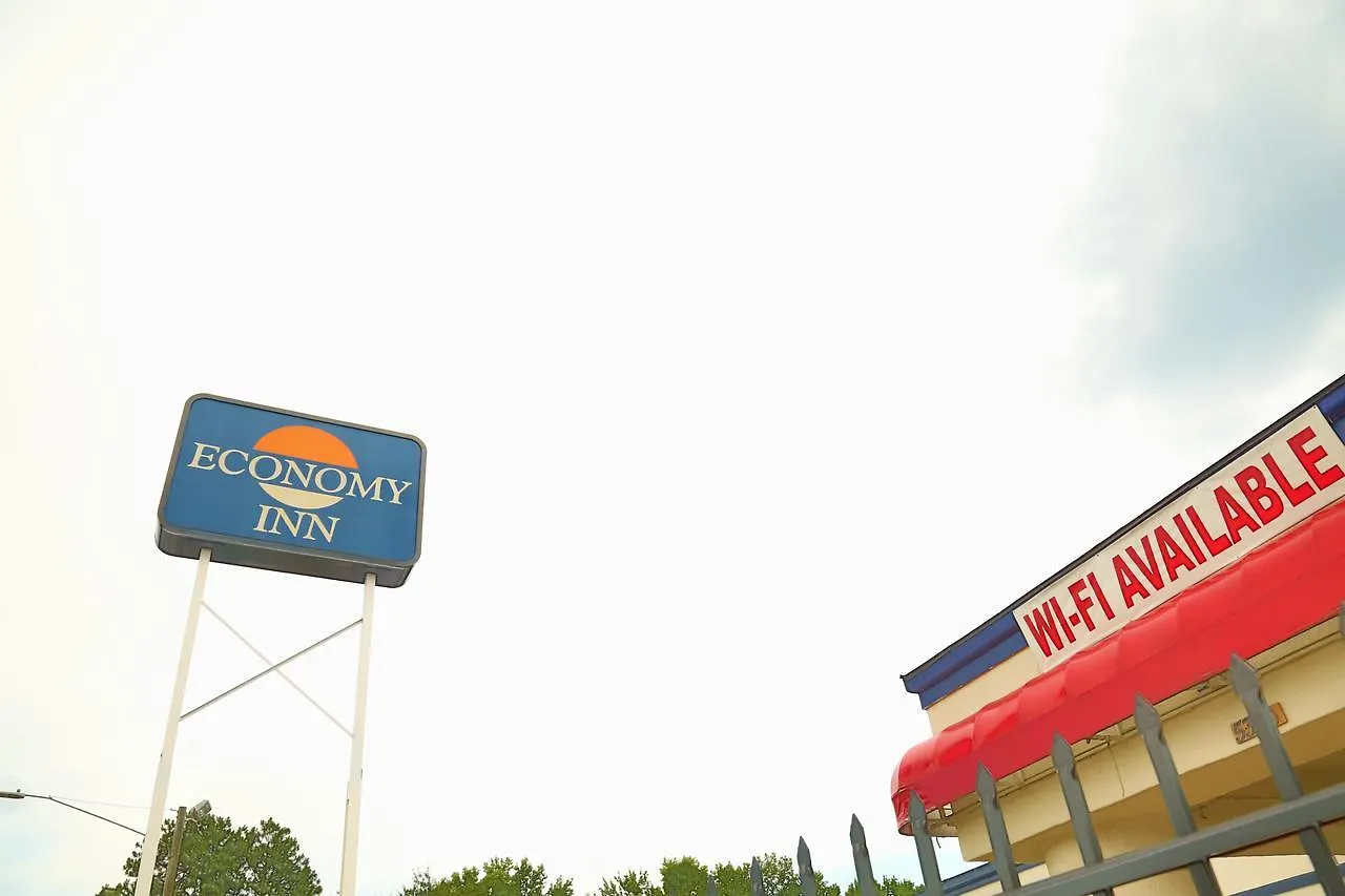 Economy Inn - Charlotte 2*,